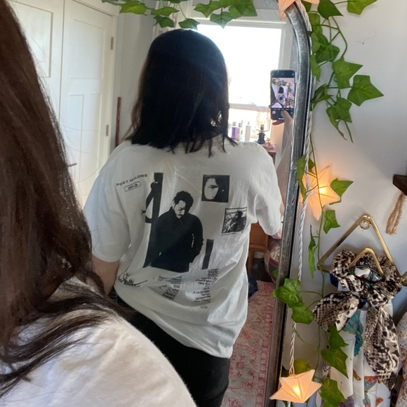 Hollywood’s Bleeding white graphic tee - Picture 3 of 4